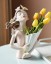 Női szobor 30 cm-es vázával 1