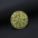 Nordiskt vikingamynt Minnesmynt med vikingamotiv Samlarmynt med runor och plastomslag 4 cm 2