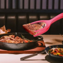 Nylon keukendraaitang 31 x 8,5 cm Hittebestendig Ergonomische handgreep Antiaanbaklaag Ideaal om te grillen en te frituren 4
