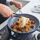 Nylon keukendraaitang 31 x 8,5 cm Hittebestendig Ergonomische handgreep Antiaanbaklaag Ideaal om te grillen en te frituren 5