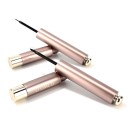 O.TWO.O flydende eyeliner 3