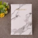 Obal na cestovný pas s mramorovým vzorom a zlatým nápisom Passport Pouzdro na doklady z PU kože s prešitými okrajmi Rozmer 14 x 10 cm 4