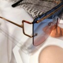 Occhiali da sole da donna E1554 4