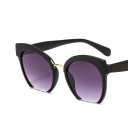 Occhiali da sole da donna E1770 7