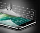 Ochranné tvrdené sklo 6D pre iPhone X a XS Chráni displej aj po stranách Tvrdosť 9H Hrúbka 0,26 mm Rámček pozdĺž okrajov displeja 3