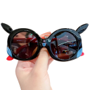 Óculos de sol infantis Pikachu 12,4 x 5,3 cm Óculos divertidos com orelhas Pokémon Proteção ocular contra o sol Acessório de verão para crianças Carnaval 2