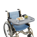 Odnímatelný stolek pro invalidní vozík s držákem na nápoje rozměr 58 x 53 cm tloušťka 20 mm nosnost 20 kg šedý pro jídlo a pití 3
