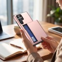 Odolné puzdro na Samsung Galaxy A56 s úložnou kapsou na kartu Posuvný kryt kapsy Dvoudielna konštrukcia Zvýšený lem okolo displeja 2