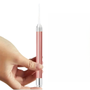 Ohrenreiniger mit LED-Licht Sicherer Ohrenschaber für Kinder und Erwachsene Auswechselbare Aufsätze Ergonomischer Griff Hygienische Pflege 2