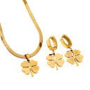 Ongebonden set ketting oorbellen van roestvrij staal Motiv vierbladige klaver Dames sieraden Hypoallergeen glanzende uitvoering voor vrouwen en meisjes 1