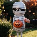 Oppustelig mumie med græskar Halloween dekoration Stor ballon 200 x 125 cm Hvid med orange sko Festdekoration til Halloween og fest 3