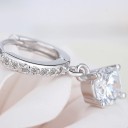 Orecchini a cerchio da donna con zirconi G282 3