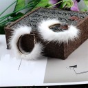 Orecchini circolari da donna con peluche 2