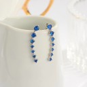 Orecchini da donna con bordi e pietre 2