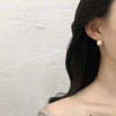 Orecchini da donna con perle G1089 3