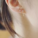 Orecchini pendenti da donna con zirconi G441 3