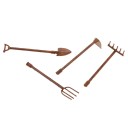 Outils de jardin pour poupée 2