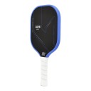Pala de pickleball con funda y 2 pelotas 40,6 x 19,1 x 1,6 cm Carbono termoformado Bisel de espuma Superficie texturizada Negra con borde azul 4