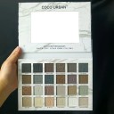Paletka cieni do powiek 24 kolory Matowe i błyszczące ciemne odcienie Styl punkowy Smoky make-up Halloween długotrwały efekt 1