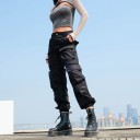 Pantalones cargo negros para mujer 3