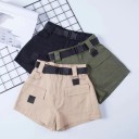 Pantalones cortos de mujer con cinturón 1