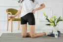 Pantalones cortos elásticos para mujer Jennifer 2
