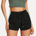 Pantalones cortos elegantes de mujer con rayas 1