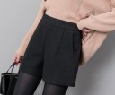 Pantalones cortos negros de mujer 2