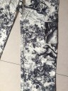 Pantalones estampados de mujer 4