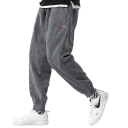 Pantaloni de trening bărbați uni cu blană pe interior, cu șnur și buzunare, din poliester și bumbac. Călduroși și confortabili pentru sezonul de iarnă 7