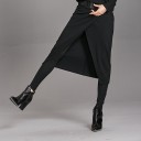 Pantaloni neri da donna con gonna 3