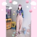 Pantaloni rosa da donna con bretelle 1