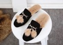 Pantoufles pour femmes avec fourrure 2