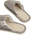 Pantufas de tela para casa com ponta aberta Pantufas leves e respiráveis para homens e mulheres Pantufas confortáveis e macias Calçado 5