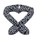 Pañuelo de algodón para perros en el cuello Pañuelo redondeado con nudo y dos puntas en la parte delantera Patrón ornamental blanco 2