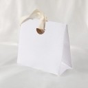 Papirgavepose til smykker med håndtag 15,5 × 14,5 × 7,5 cm farverig pose til ringe, øreringe eller små gaver 8