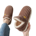 Papuças de pele para senhora Pantufas quentes de inverno com superfície felpuda Chinelas macias para casa com sola antiderrapante Calçado aquecido para o inverno 3