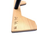 Parkovací stojan na kolo s dřevěnou základnou a kovovým držákem stabilní konstrukce pro opravný stojan a údržbu kola 2