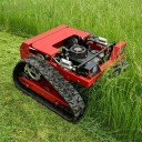 Pásová sekačka na trávu YTL-550H Dálkově ovládaná samojízdná Šířka záběru 550 mm Benzinový čtyřtaktní motor Na svahy i nerovný terén 3