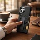 Pehmeä muovikuori Samsung Galaxy S26:lle korttitelineellä Liukuva sormituki Magneettinen lataustuki 13