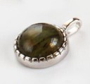 Pendentif avec pierre 9