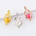Pendentif Femme D672 4