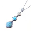 Pendentif Femme D719 2