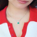 Pendentif Femme D736 3