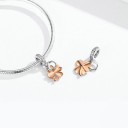 Pendentif Femme Trèfle 2