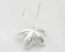 Pendientes colgantes de flores para mujer 4