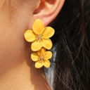 Pendientes colgantes de flores para mujer 1
