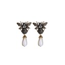 Pendientes colgantes de mujer con abeja 2