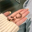 Pendientes de aro para mujer con estampado de leopardo 5