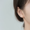 Pendientes pequeños de mujer con piedras 3